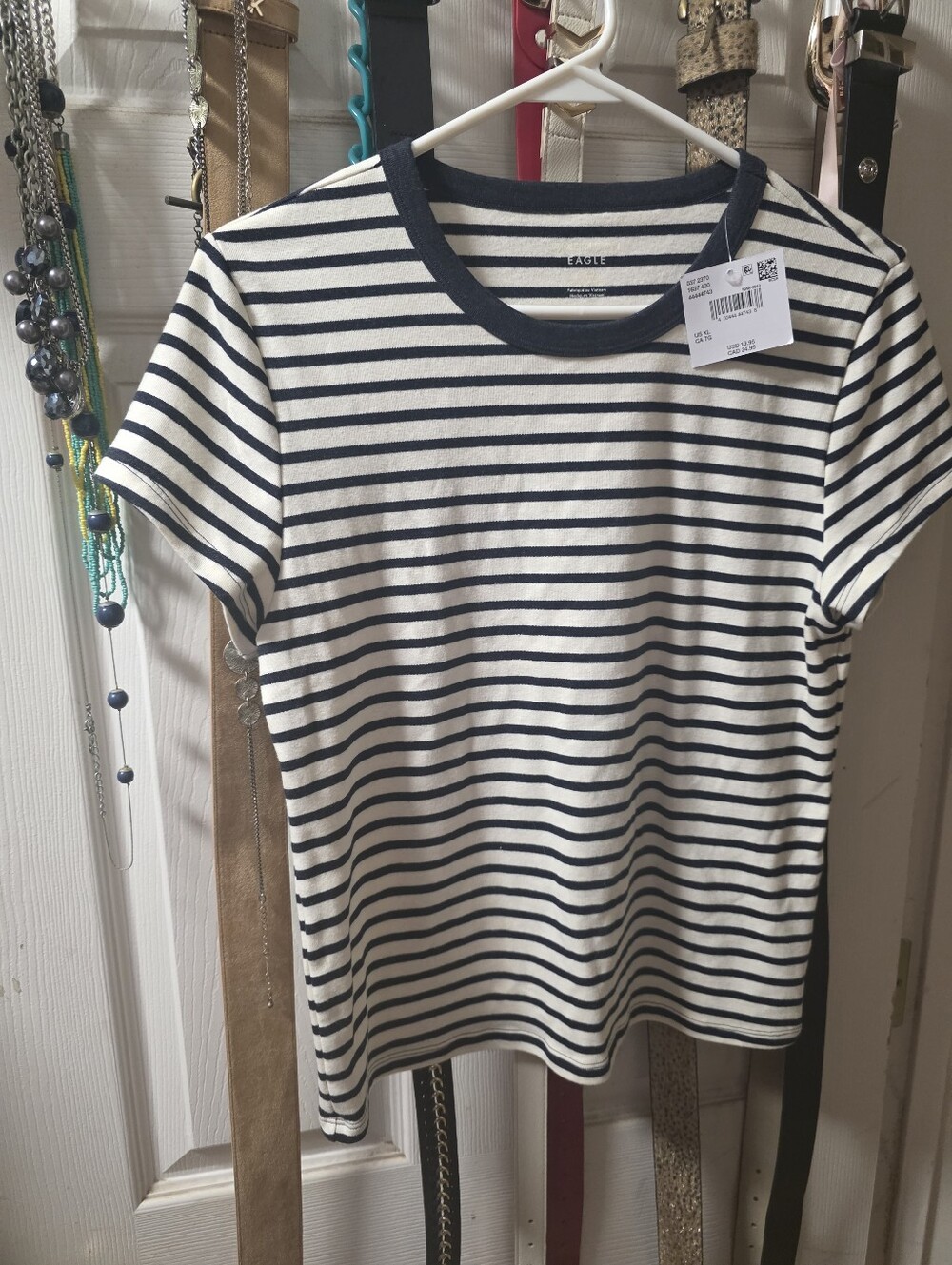 American Eagle Outfitters Womens Navy & White Striped Short Sleeve Tee XL